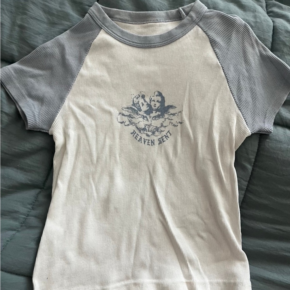 Kids Raglan Tee - Gray and Cream